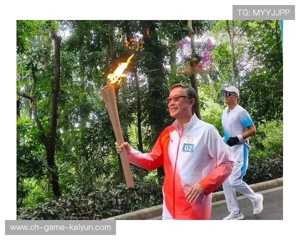 具身智能机器人火炬手“夸父”首次点燃全运会圣火，开启未来体育新纪元